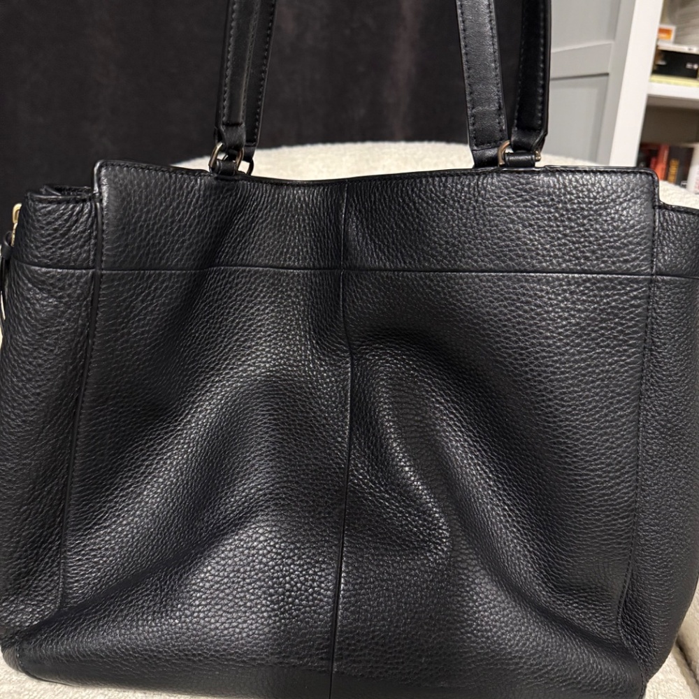 Tory Burch Robinson Pebbled Leather side zip tote - Picture 6 of 9